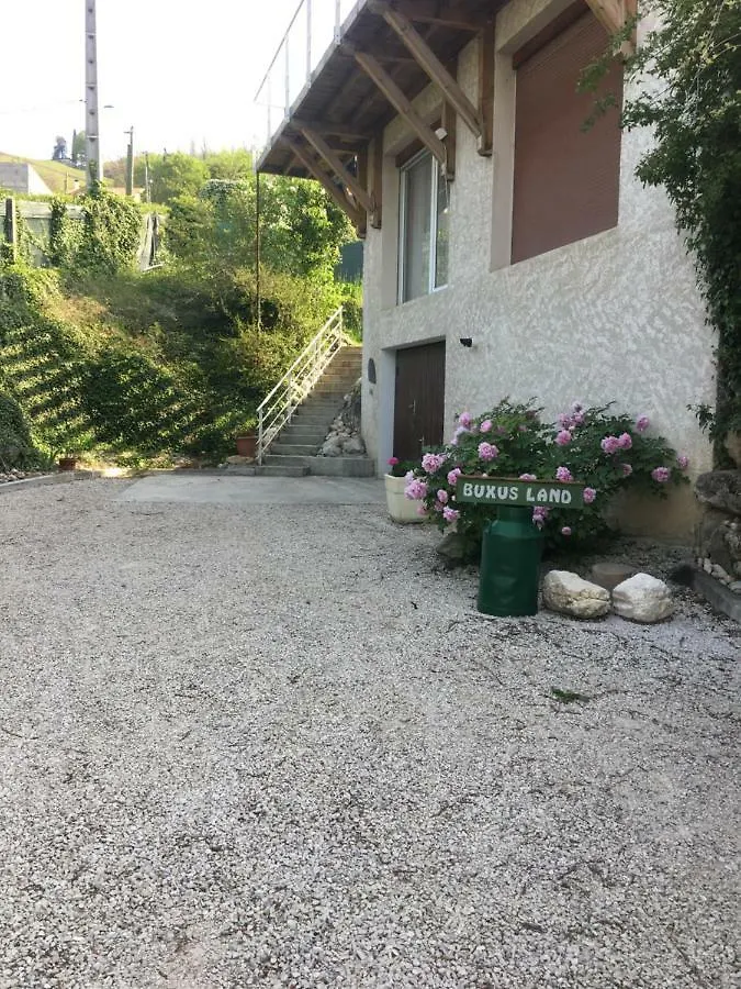 Buxus Land Apartment La Buisse 0*,  France